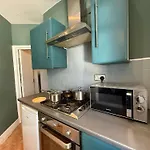 A3-1St Floor 2 Bed Flat Near Elephant And Castle
