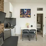 Stylish Flat For 2-4 By Kilburn & Hampstead Station