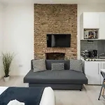 Stylish Flat For 2-4 By Kilburn & Hampstead Station