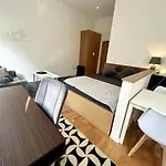 Studio Flat In Centre Of London