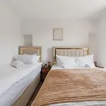 Chic & Cosy Studio In The Heart Of Soho Walk To Everything 3Gs