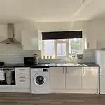 Lively Studio Loft 30Min To Central London