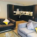 Luxury Two Bedroom Living - Central London & Westminster