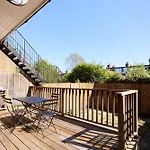East Finchley Retreat - 2Bdr Ground Floor Flat With Terraces