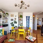 Cosy 2Bd Flat, Easy Access To City & Nature