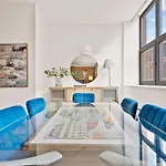 Spitalfields Sanctuary 2 Bed 2 Bath 100Sqm Aprt