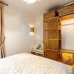 Spacious Green Terrace Apartment