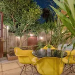The Zen Den With Hot Tub And Garden