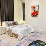 Central London Studio For Three