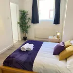 Tower Bridge City Haven King En-Suite With Parking