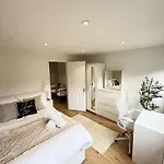 Luxury 3Bdr Apartment In King\'S Cross