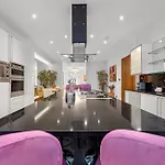 250 Sqm Mega Mansion