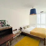 Cosy 1Br, 5Min To Canary Wharf &10 To Centre