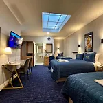 Jubilee Hotel Victoria
