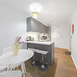 Mysquare Elegant Serviced Apartments Near Camden Road
