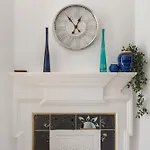 Selfridges Skyline Suite Located Next To Bond Street 5Gc
