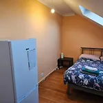 Private Room Direct Travel Heathrow & Central Ldn