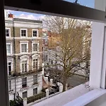 Great 1-Bedroom Flat In Fulhamrd