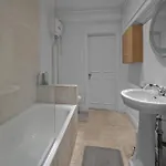 Chelsea 1-Bed Flat With Patio