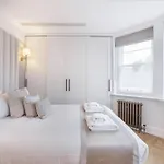 Wimpole Street - 3 Bedroom Apartment