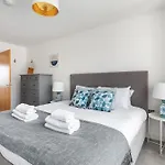 2 Bed 2 Bath Penthouse,Terrace,London Eye,Sleeps 6