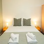 Stylish 2-Bed With Stunning View