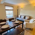 Elegant Wimbledon Apartament