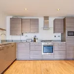 City Stay 3Br Apt For 8 By Liverpool Street