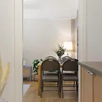 Kensington Olympia 2Br - 2Br
