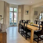 Spacious 3 Bed Kings Road Sw6
