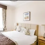 London Guest Room