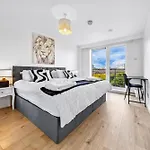 Stunning Greenwich 1Br Flat