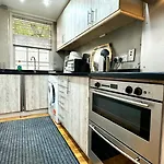 2 Bedroom Apartment Facing Garden By Ali