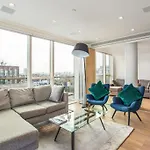 Penthouse Tower Bridge Stunning Views Sleeps 6