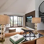 Monarch House - Serviced Apartments - Kensington