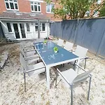 Lovely 4 Bedroom Flat With Ample Garden In Brondesbury, Kilburn