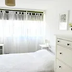 Fab 3-Bed 2-Bath Oxford Street, Regents Park, Fitzrovia W1