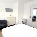 Fab 3-Bed 2-Bath Oxford Street, Regents Park, Fitzrovia W1