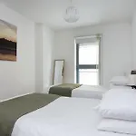 Truman House Apartment