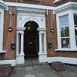 Gloucester Hotel