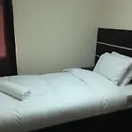 New Globe Hotel