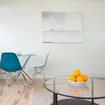 The Best London Views! Central Soho Apartment