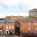 Stylish And Cozy Studio Apartments Hammersmith
