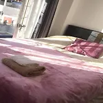 Whitechapel Guest House