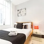 Club Living - Barbican Apartments