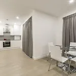 Canning Town Stratford Apartments