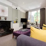 Veeve - Clapham Oasis