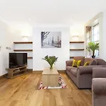 Club Living - Hyde Park & Paddington Apartments