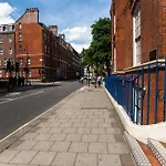 Bloomsbury Apartments By Allo Housing