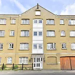 Beautiful Flat With Terrace